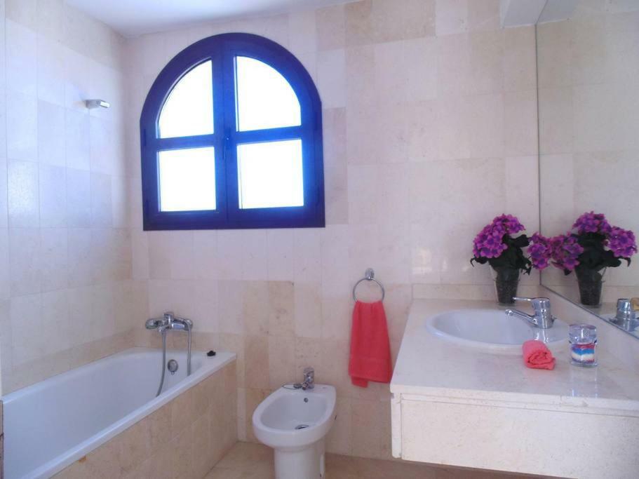 Beautiful Penthouse In A Perfect Location Apartment Estepona Exterior photo